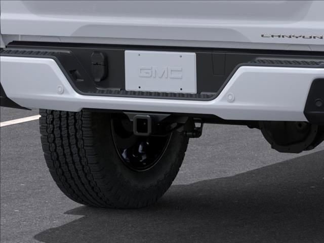 New 2026 GMC Canyon Denali AWD/4WD image 14