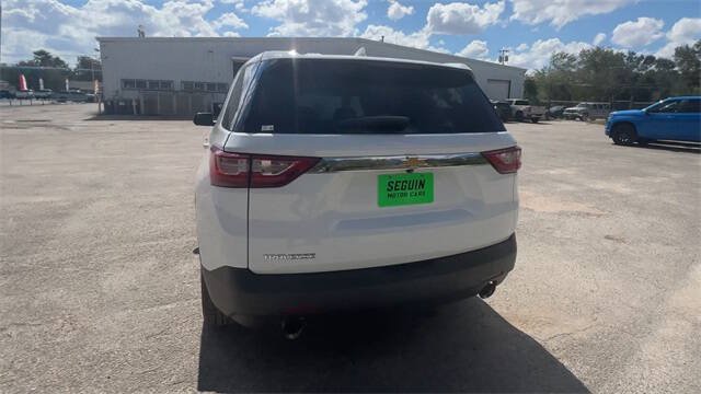 Used 2021 Chevrolet Traverse LS FWD image 7