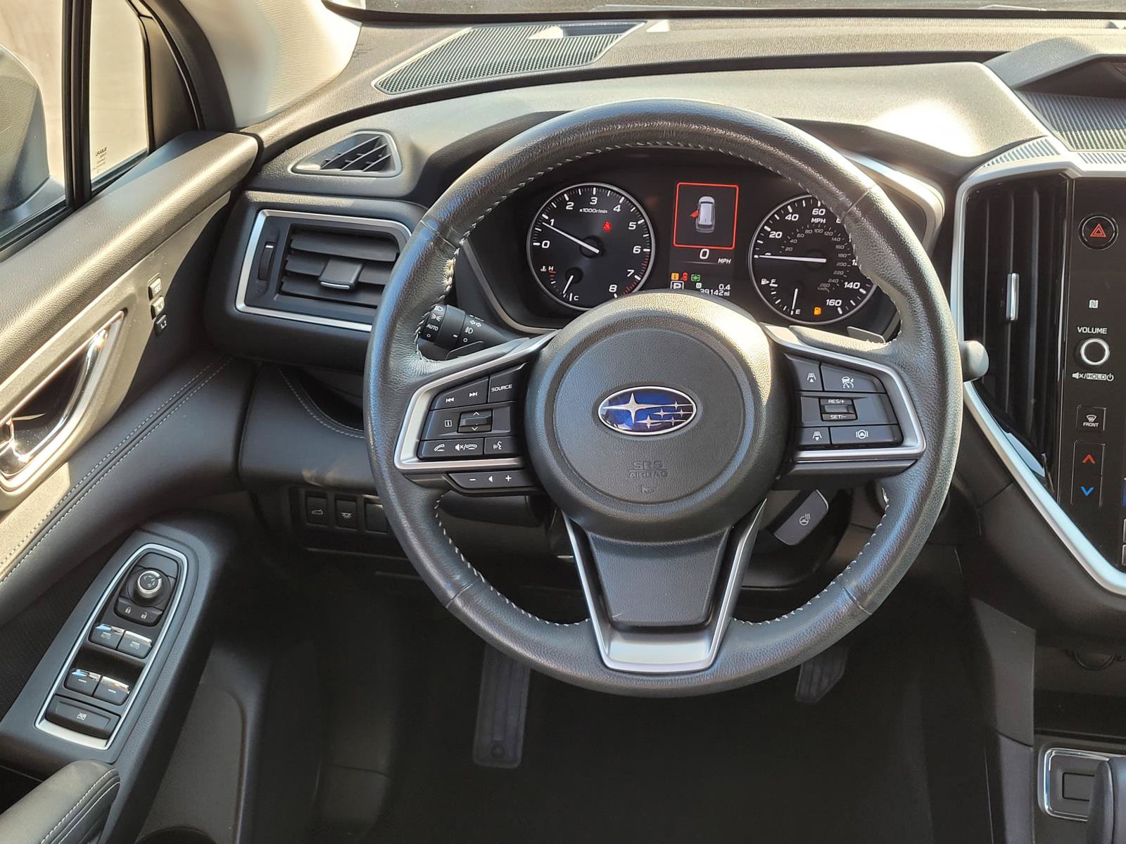 Used 2023 Subaru Ascent Limited AWD/4WD image 6
