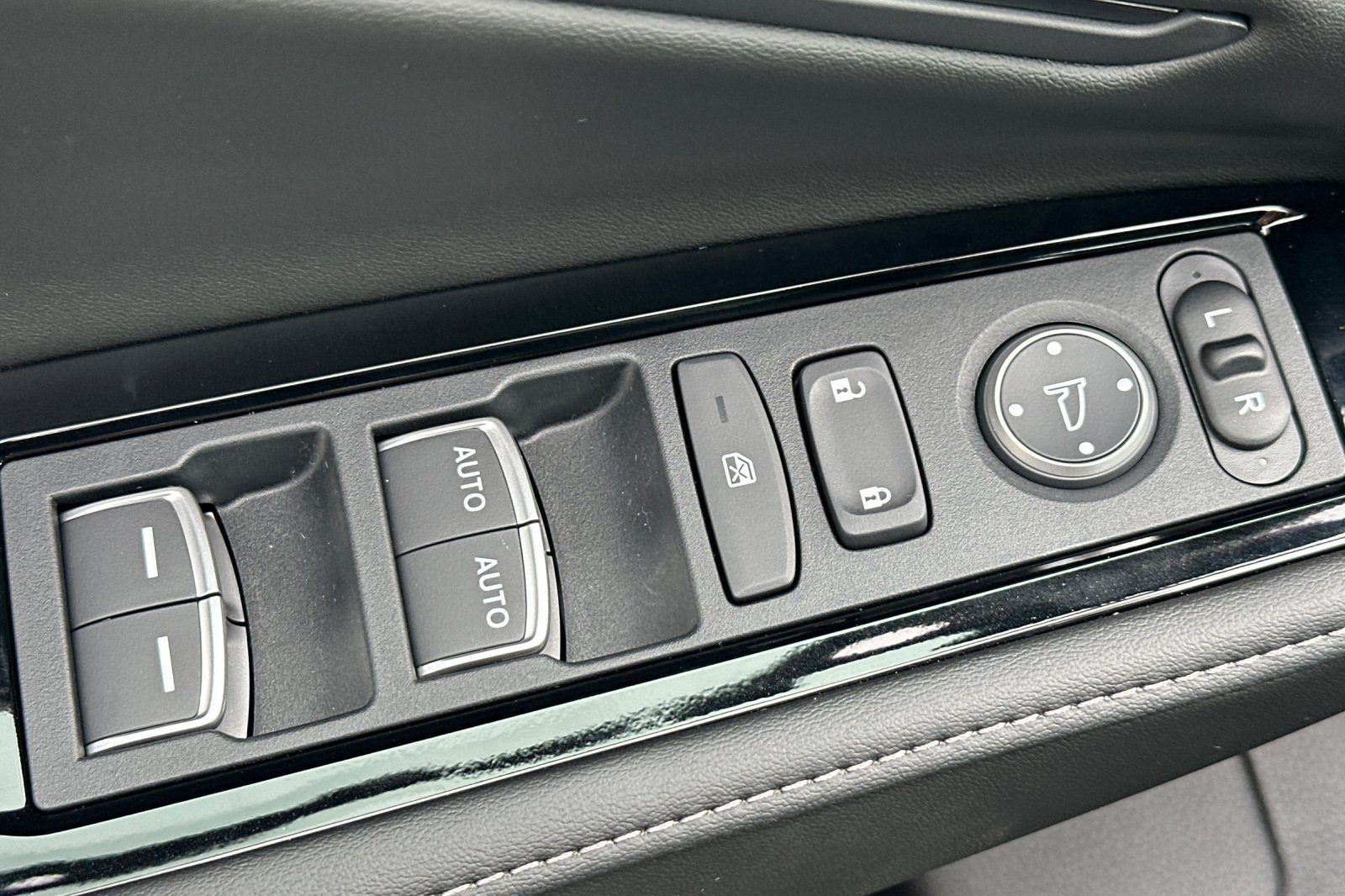 New 2026 Honda Accord Touring image 13