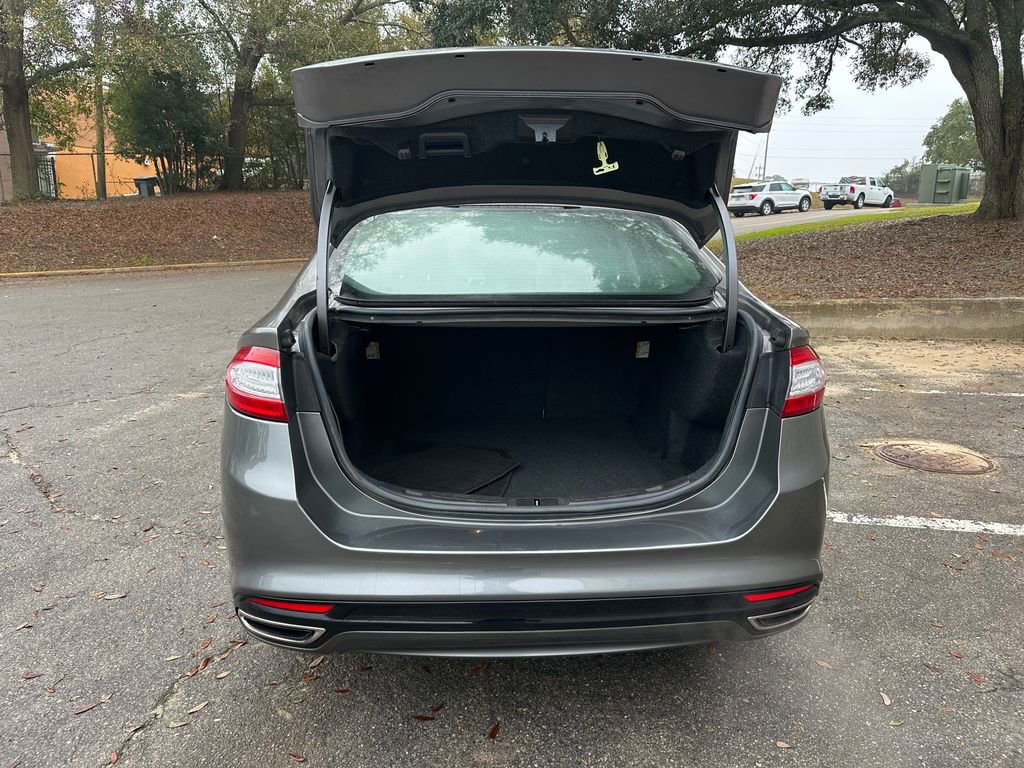 Used 2014 Ford Fusion SE w/ Equipment Group 202A image 41