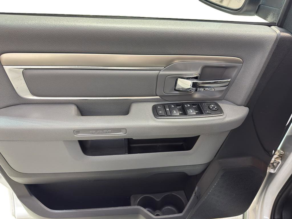 Used 2015 RAM 1500 Big Horn image 14