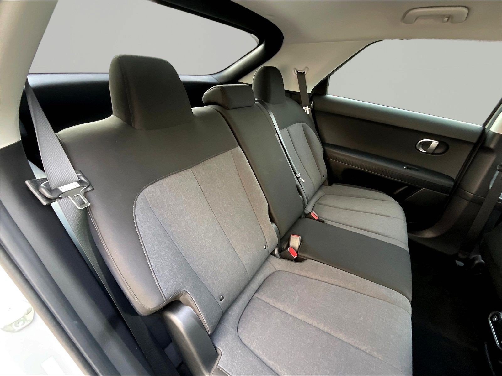 Used 2024 Hyundai Ioniq 5 SEL RWD image 25