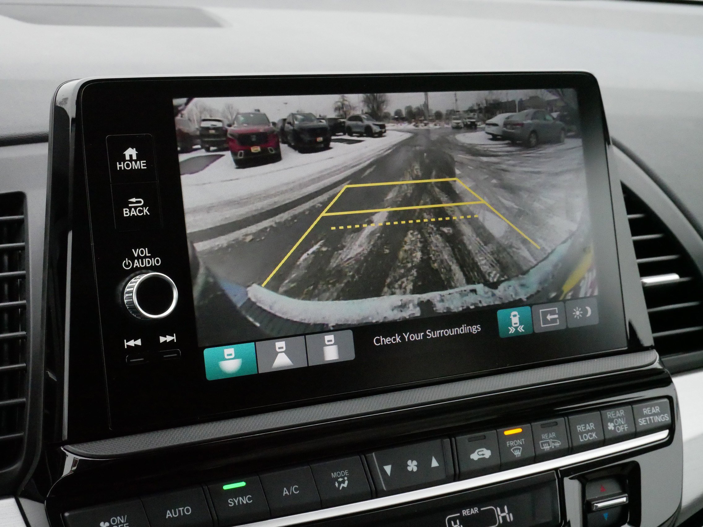 Certified 2026 Honda Odyssey Touring image 30