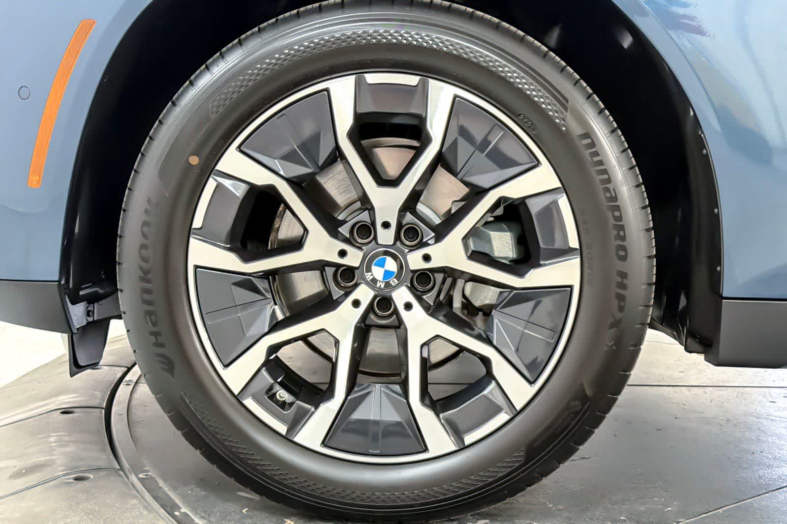 Used 2026 BMW X3 xDrive30i w/ Convenience Package AWD/4WD image 24