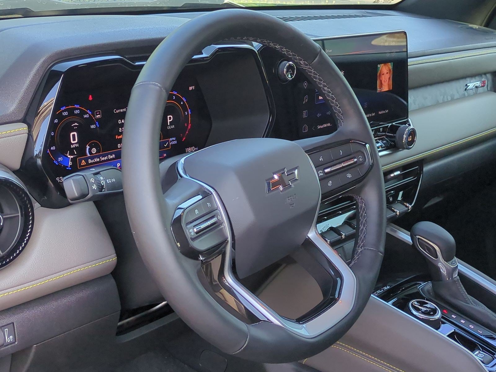 Used 2024 Chevrolet Colorado ZR2 w/ ZR2 Convenience Package III AWD/4WD image 18