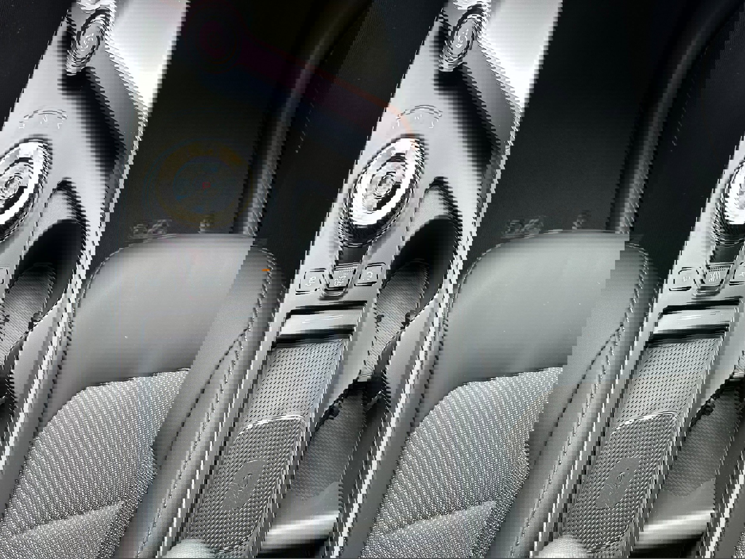 New 2025 Kia EV6 Light w/ Light LR Technology Package image 24