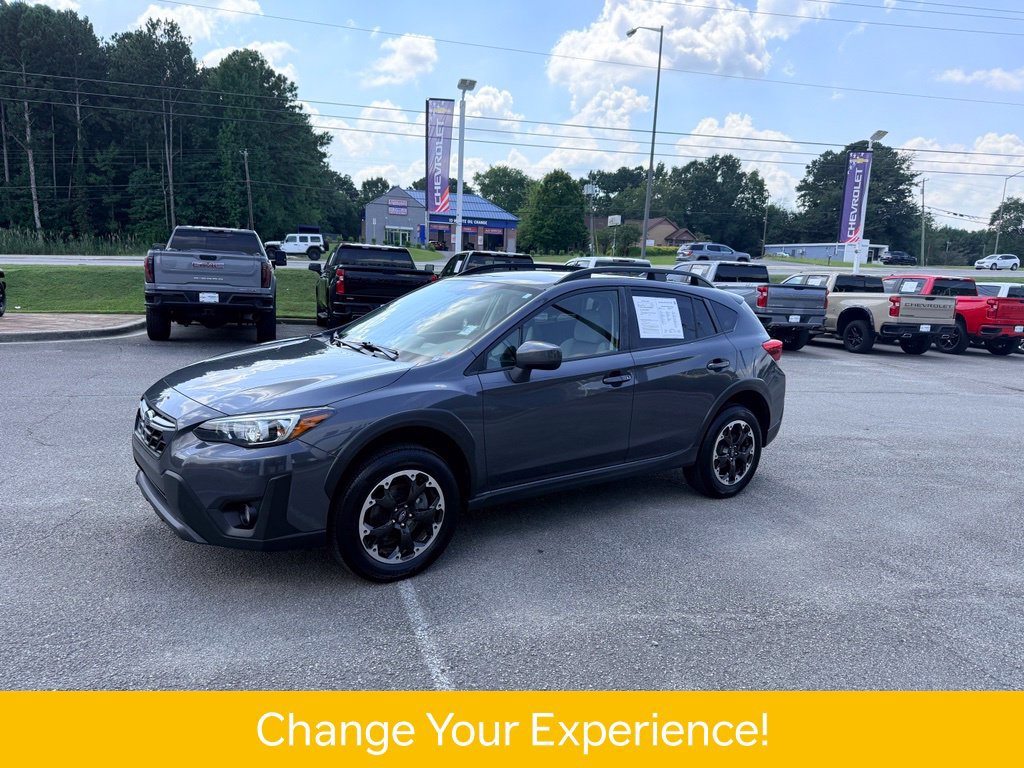 Used 2023 Subaru Crosstrek 2.0i Premium AWD/4WD image 2