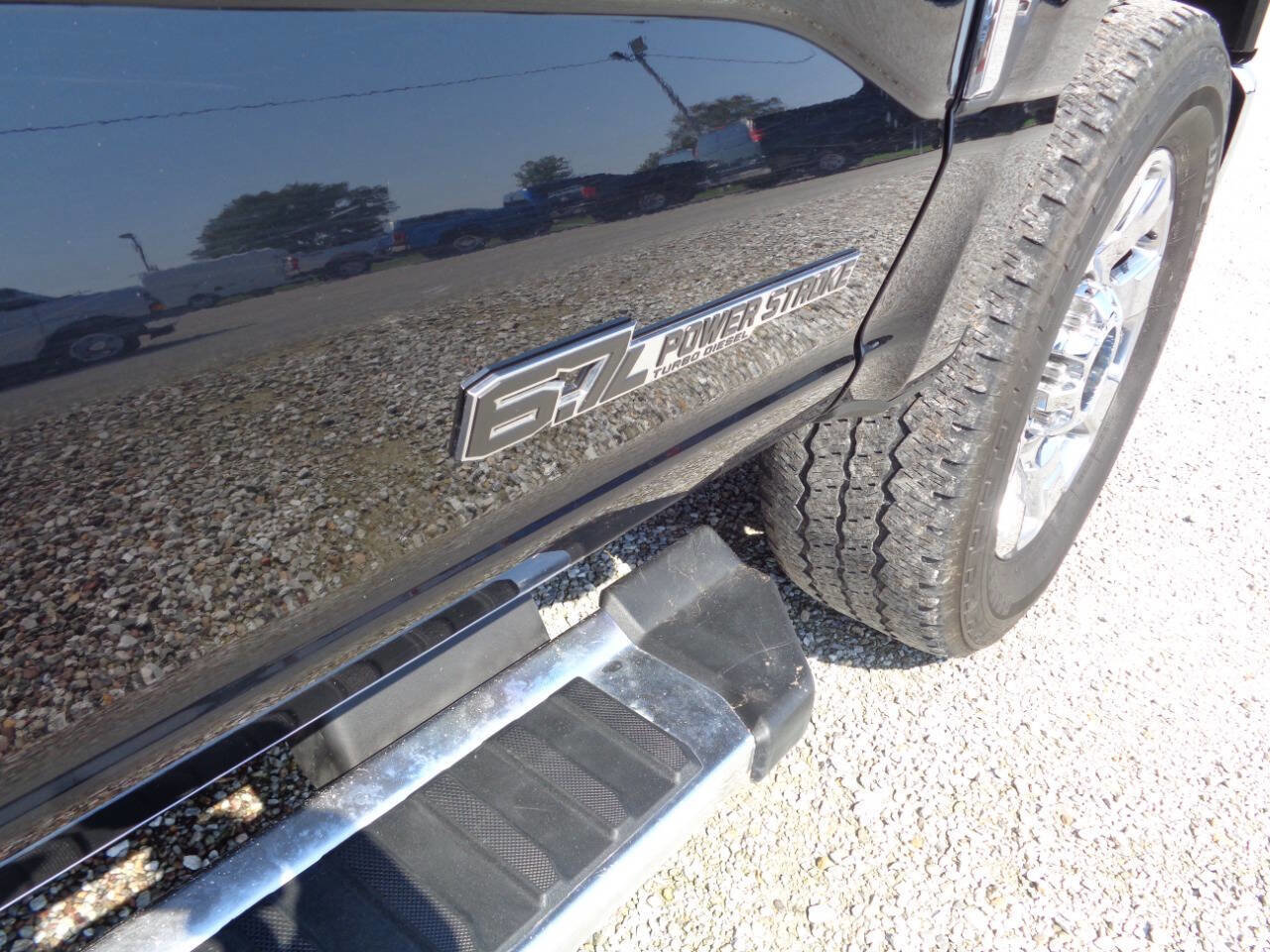 Used 2024 Ford F250 Lariat w/ Chrome Package image 67