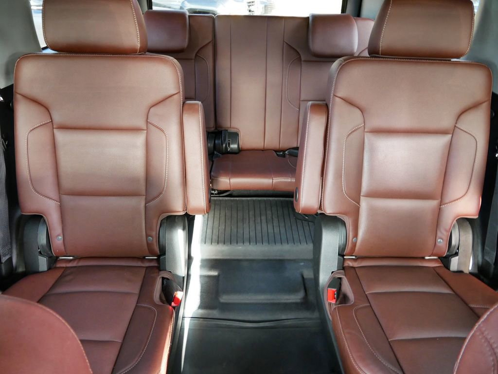 Used 2020 Chevrolet Tahoe Premier w/ Premier Plus Edition image 25
