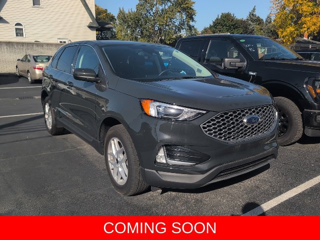 Used 2024 Ford Edge SEL w/ Convenience Package