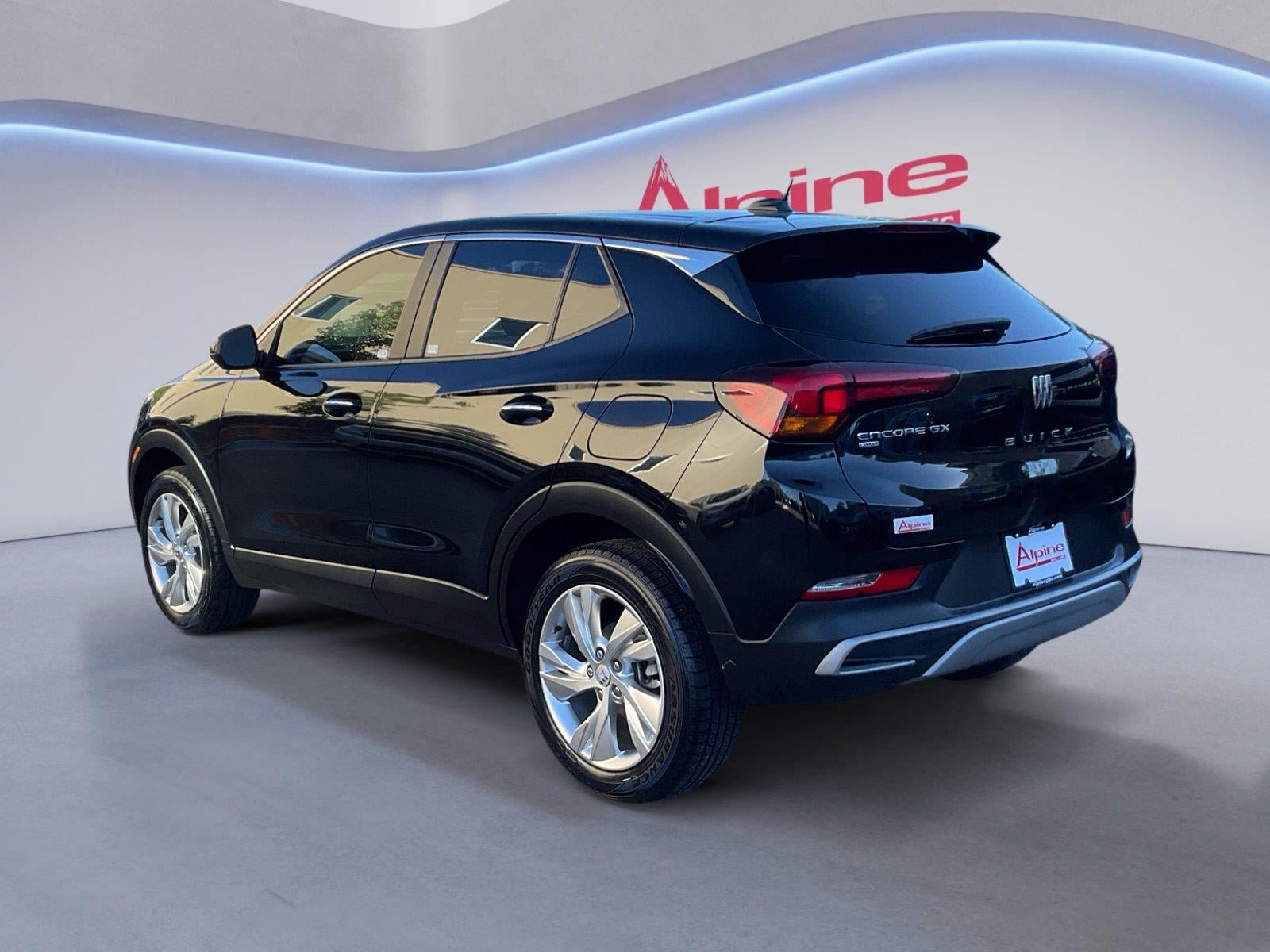 Certified 2024 Buick Encore GX Preferred w/ Advanced Technology Package AWD/4WD image 3