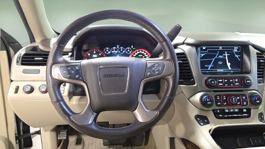 Used 2016 GMC Yukon Denali w/ Open Road Package image 26