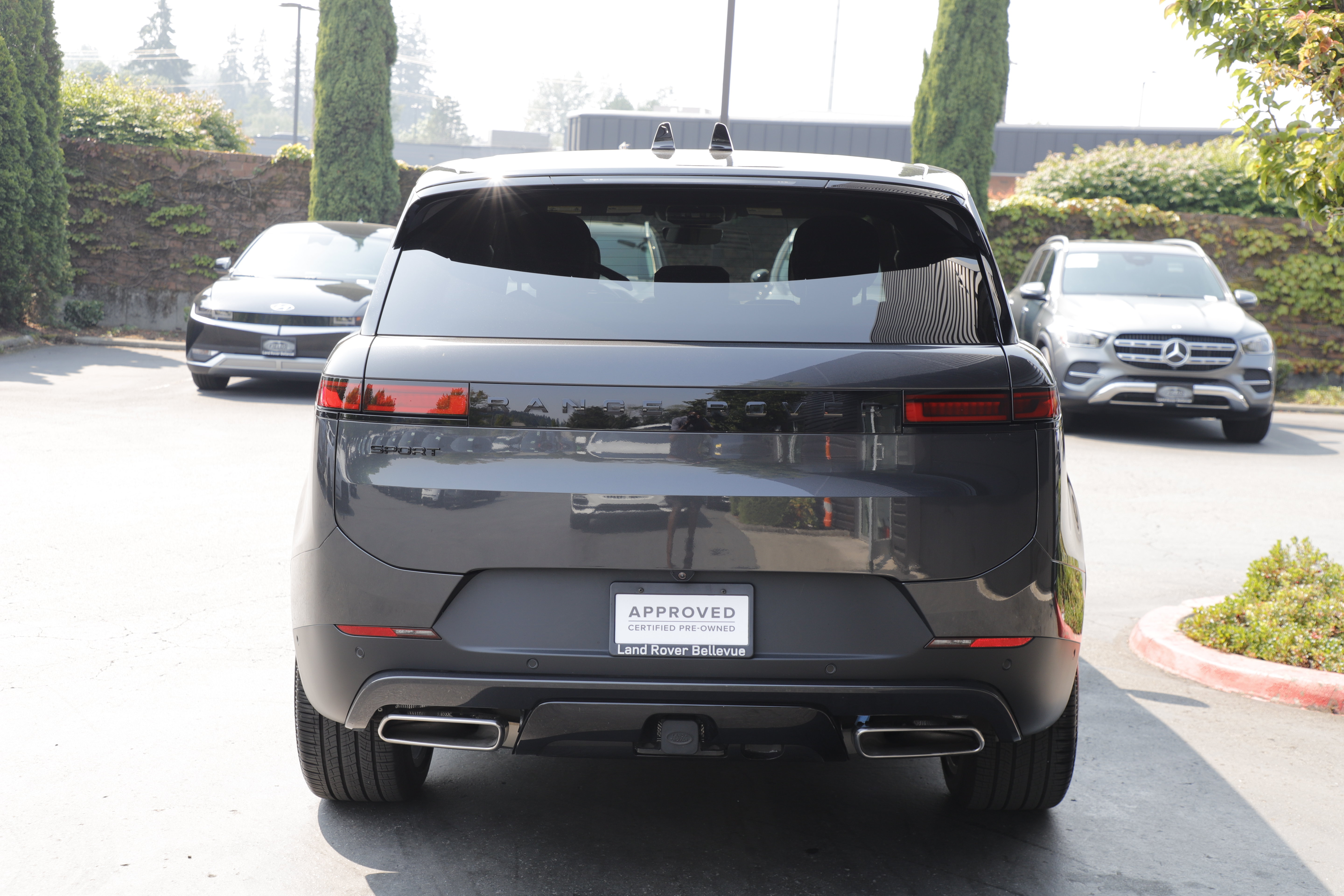 Certified 2026 Land Rover Range Rover Sport SE AWD/4WD image 5