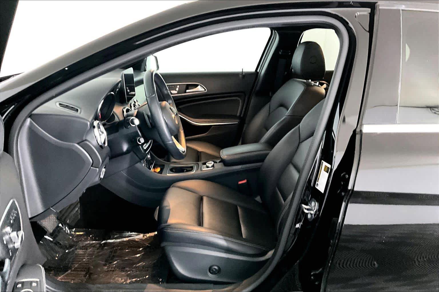 Used 2019 Mercedes-Benz GLA 250 4MATIC image 9