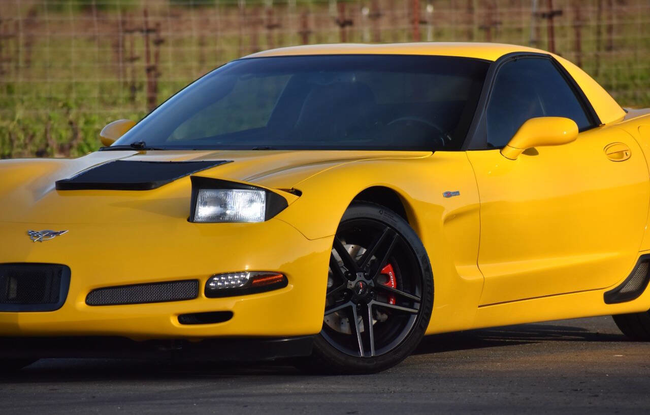 Used 2003 Chevrolet Corvette Z06 w/ Memory Package, 3 Drivers RWD image 17