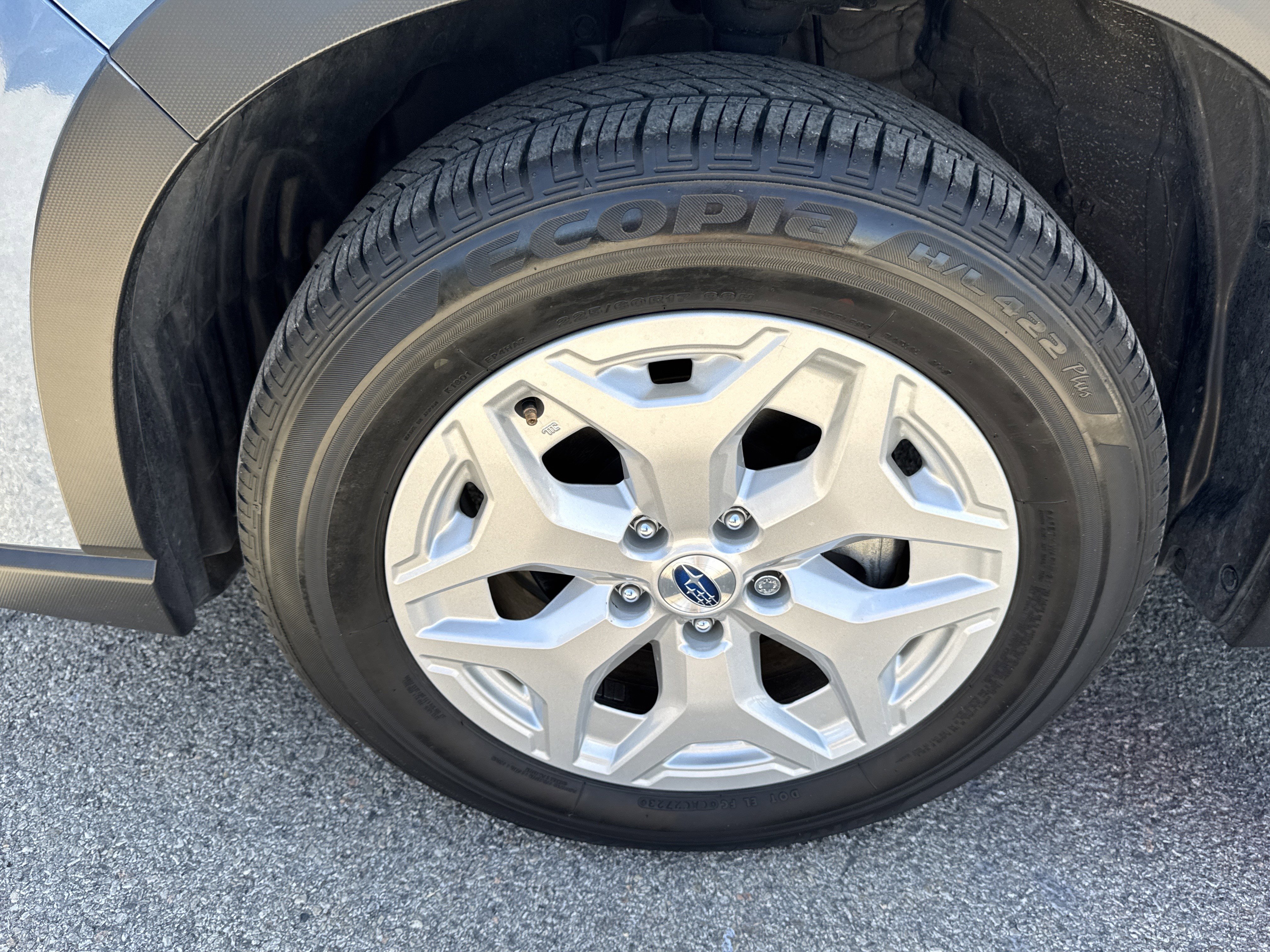 Certified 2023 Subaru Forester image 9