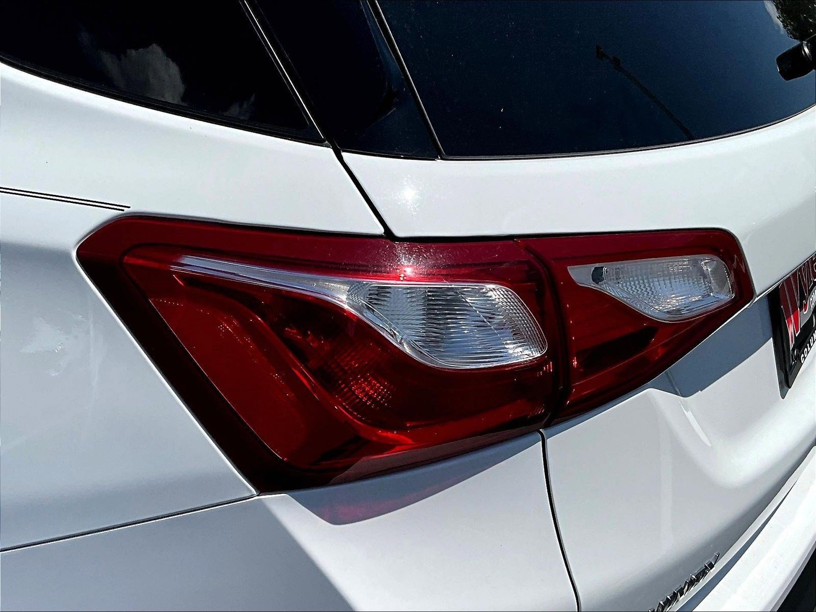 Used 2021 Chevrolet Equinox LS w/ LS Convenience Package FWD image 23