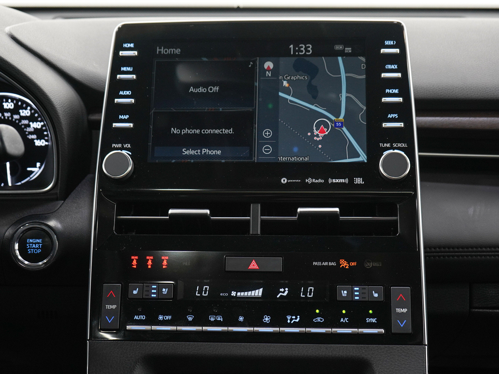 Used 2021 Toyota Avalon Limited w/ Advanced Safety Package FWD image 16