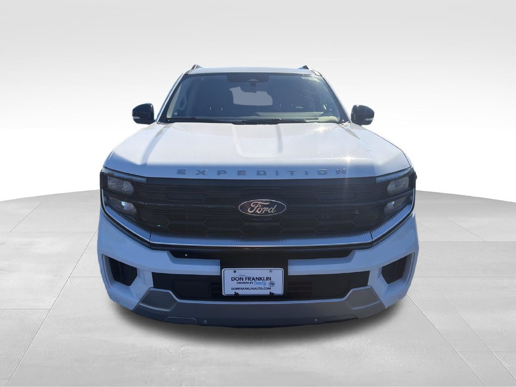 Used 2025 Ford Expedition Platinum AWD/4WD image 8
