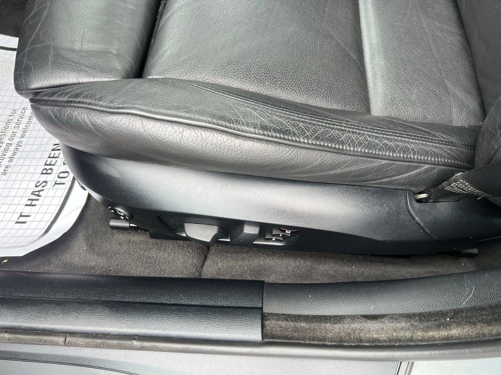 Used 2006 BMW 330xi Sedan AWD/4WD image 16