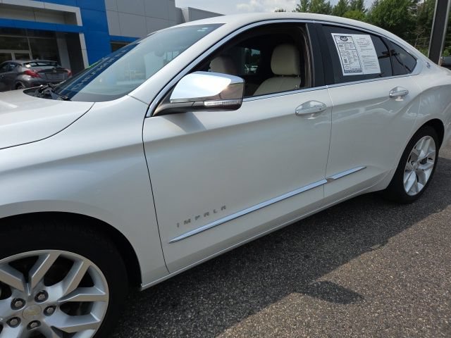 Used 2019 Chevrolet Impala Premier w/ Premier Convenience Package FWD image 35