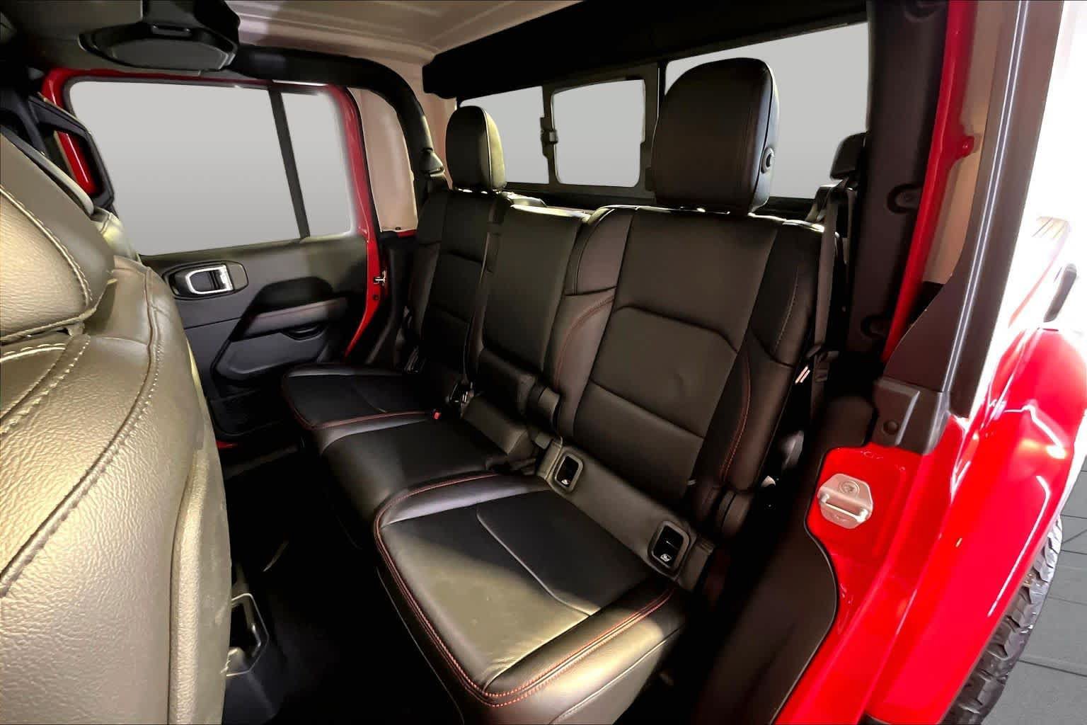 Used 2021 Jeep Gladiator Rubicon AWD/4WD image 21