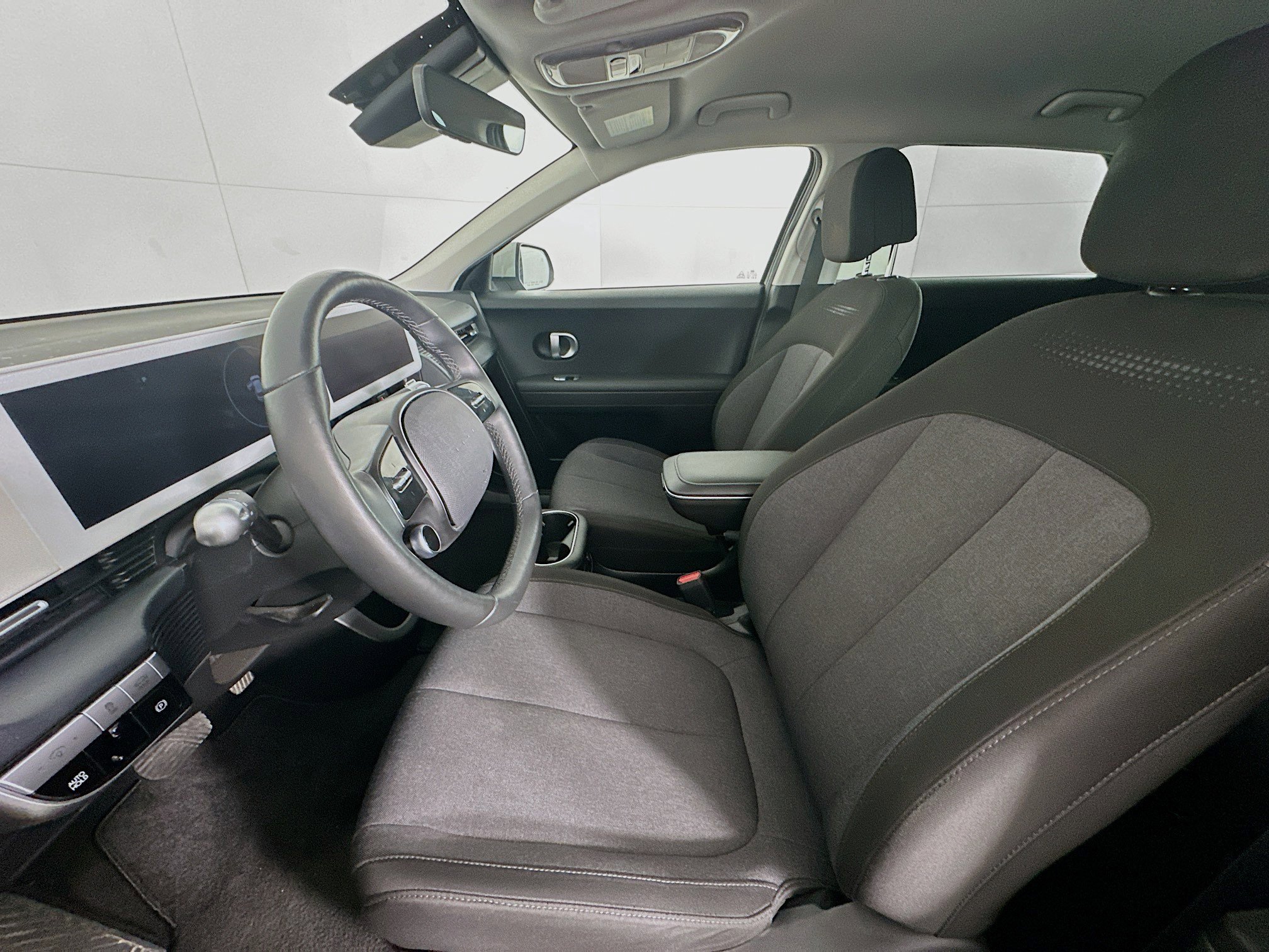 Used 2024 Hyundai Ioniq 5 SEL RWD image 13