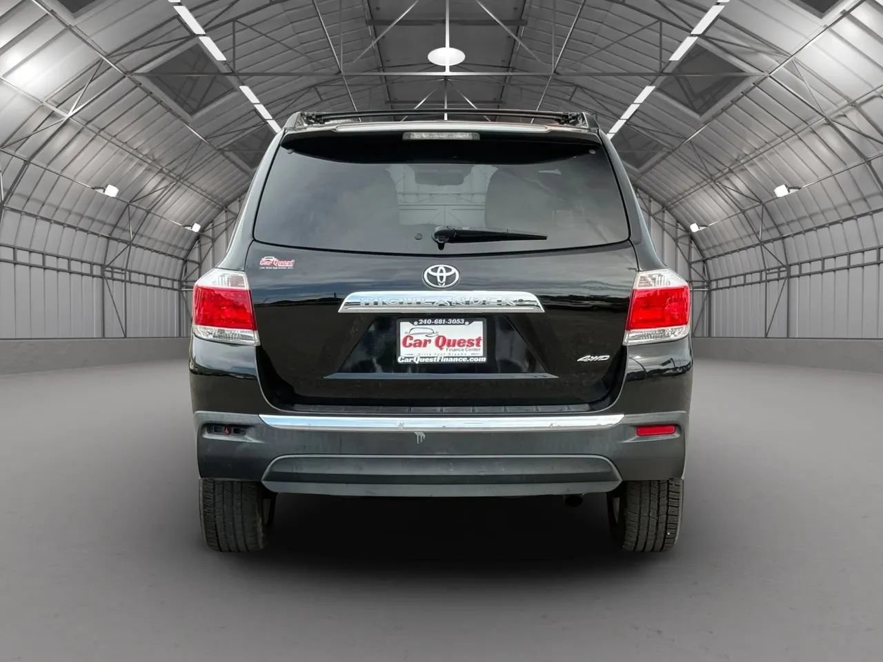 Used 2013 Toyota Highlander Limited AWD/4WD image 6