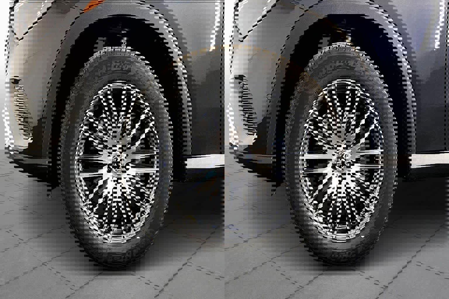 New 2026 Mercedes-Benz GLC 300 4MATIC image 17