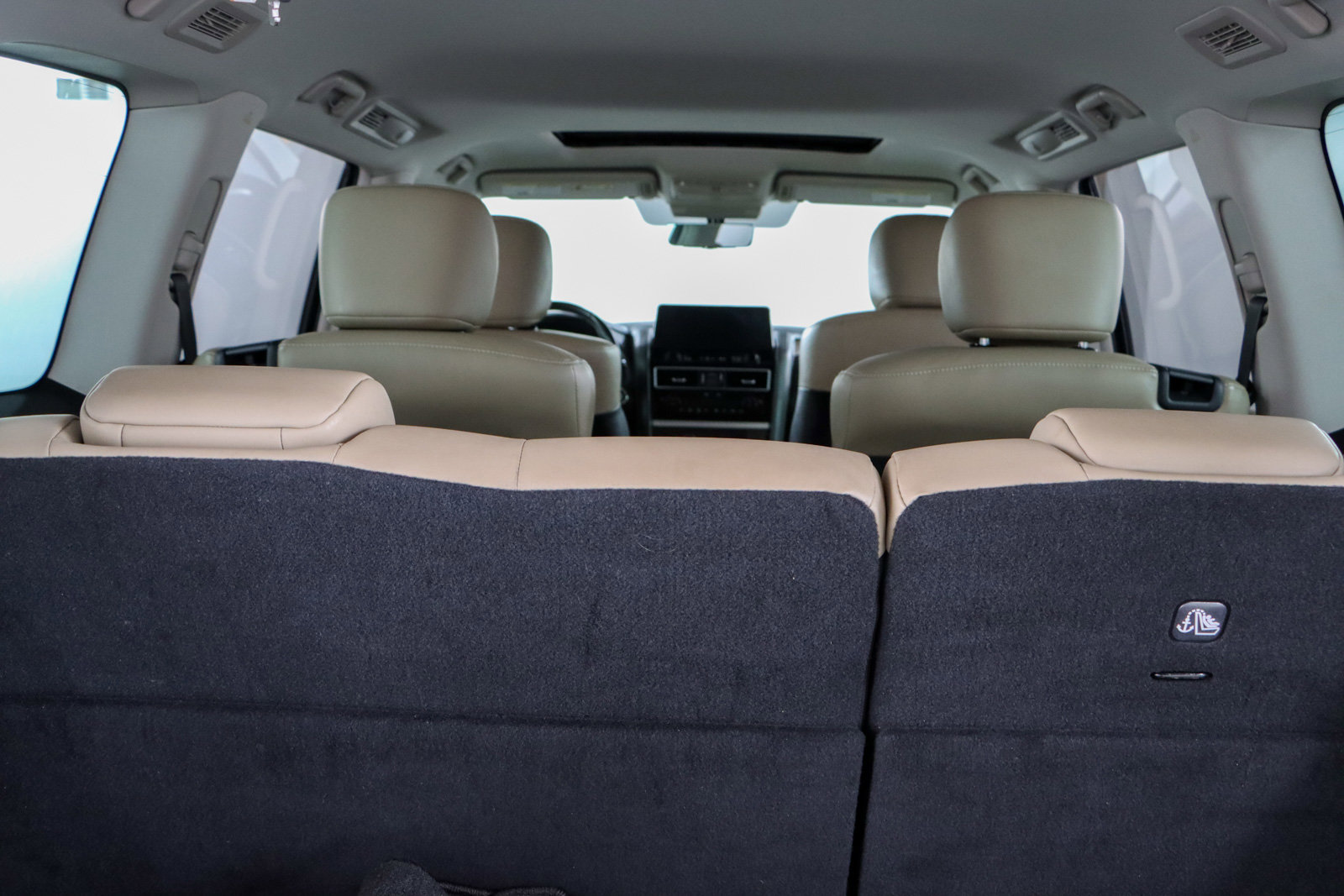 Used 2023 INFINITI QX80 Premium Select w/ Cargo Package image 33