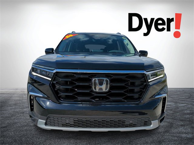 Used 2024 Honda Pilot Touring image 9