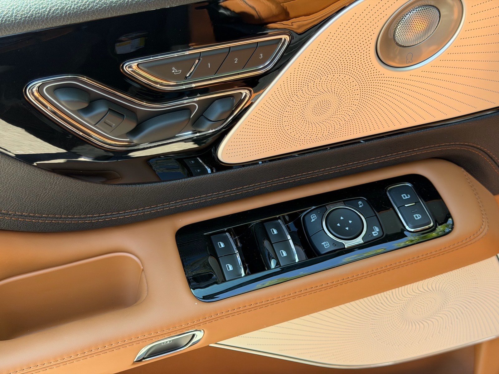 New 2026 Lincoln Aviator Black Label AWD/4WD image 26