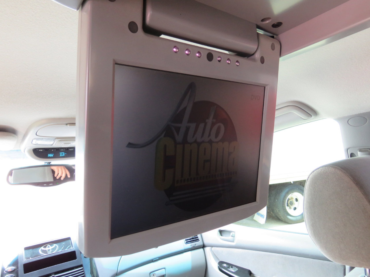 Used 2005 Toyota Sienna LE image 24