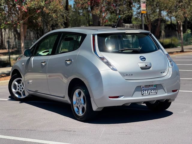 Used 2012 Nissan Leaf SL FWD image 13
