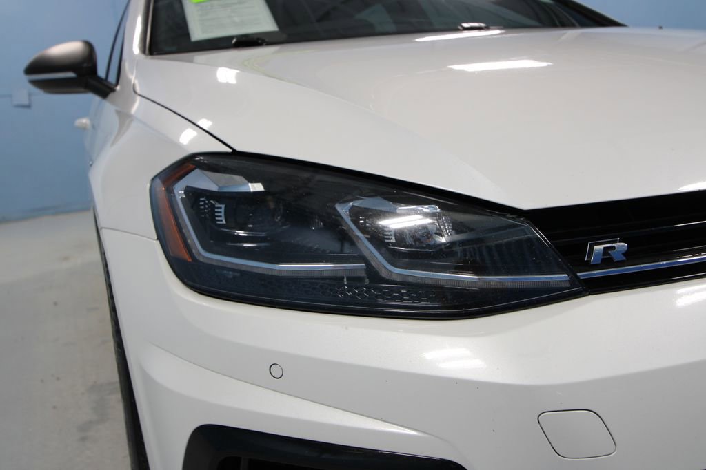 Used 2019 Volkswagen Golf R 4-Door image 32