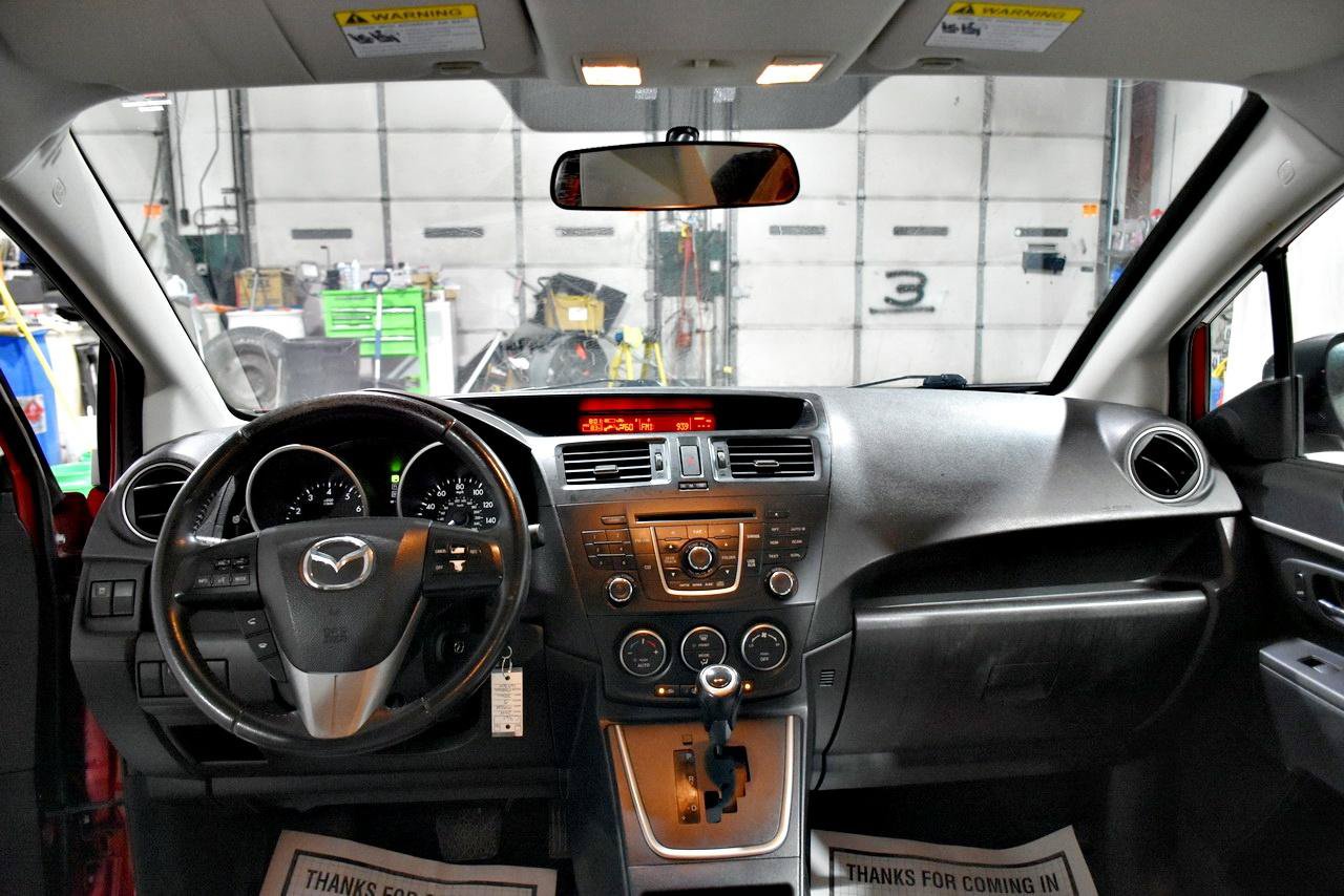 Used 2014 MAZDA MAZDA5 Touring FWD image 39