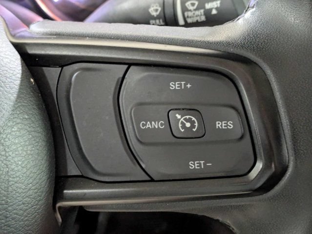 Used 2023 Jeep Gladiator Sport AWD/4WD image 25