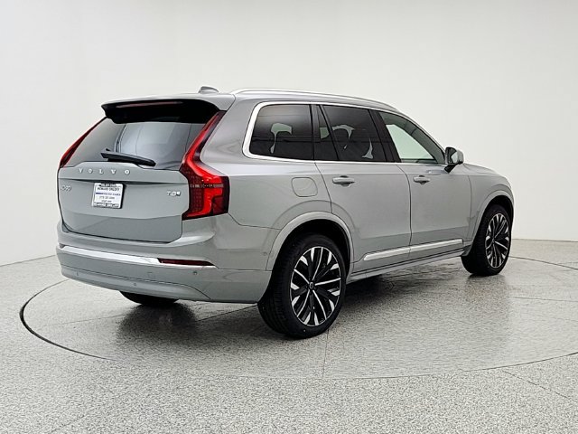 New 2026 Volvo XC90 T8 Plus AWD/4WD image 5