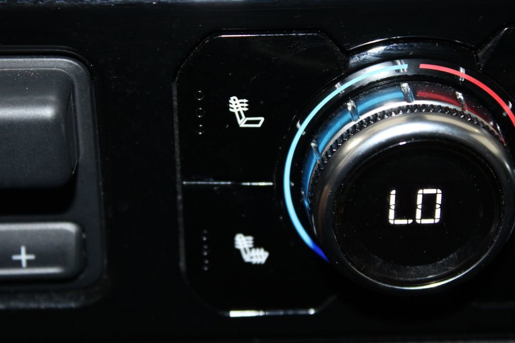 Used 2025 GMC Sierra 1500 SLT image 44