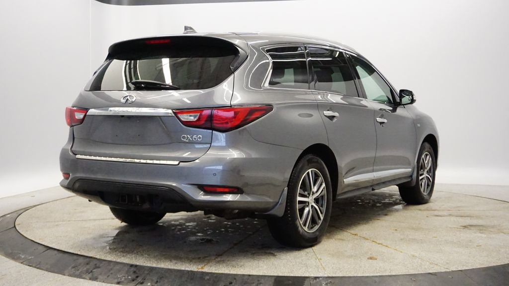 Used 2017 INFINITI QX60 Luxe image 5