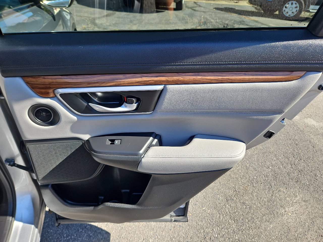 Used 2021 Honda CR-V EX-L image 19