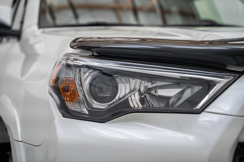 Certified 2023 Toyota 4Runner Limited AWD/4WD image 12