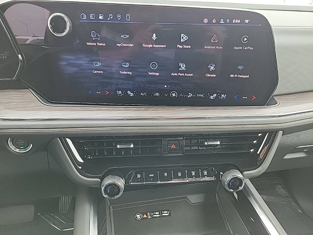 New 2026 Chevrolet Tahoe Premier w/ Sun And Tow Package AWD/4WD image 17