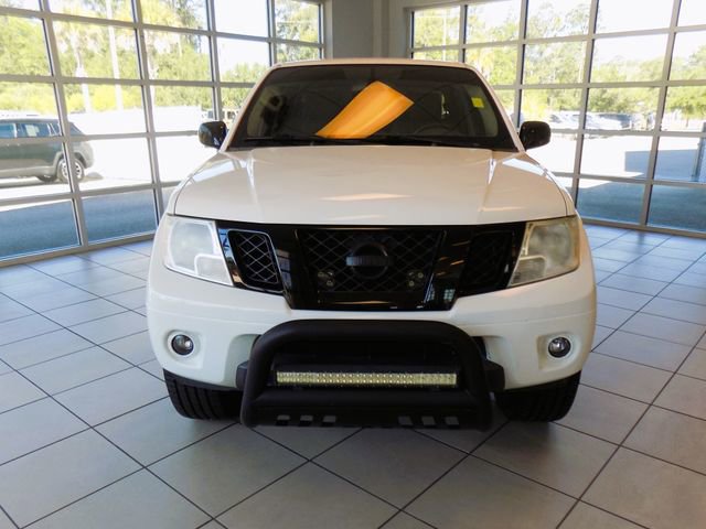 Used 2019 Nissan Frontier SV w/ Value Truck Package RWD image 2