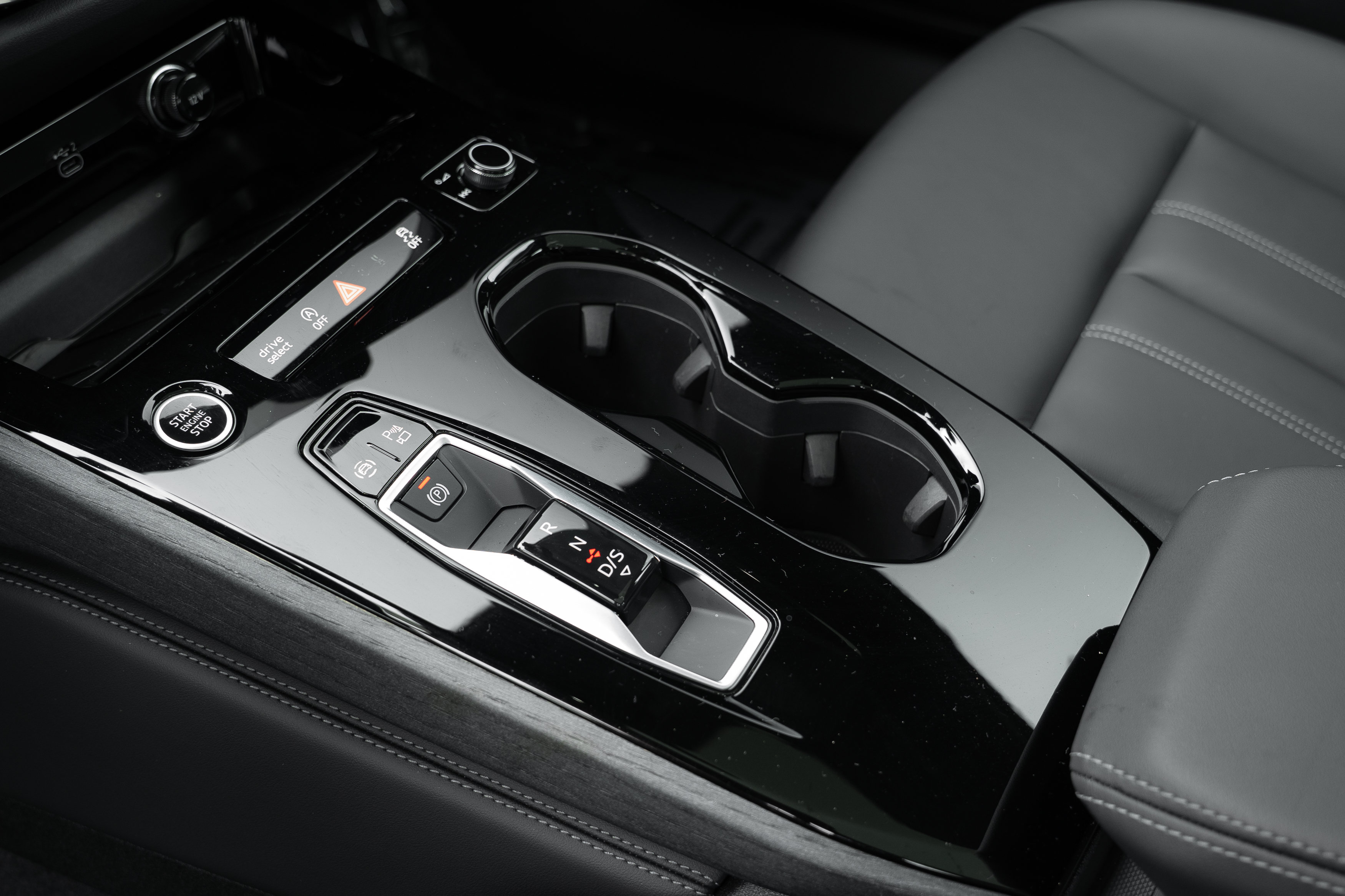 Certified 2025 Audi A5 2.0T Premium w/ Convenience Package AWD/4WD image 18
