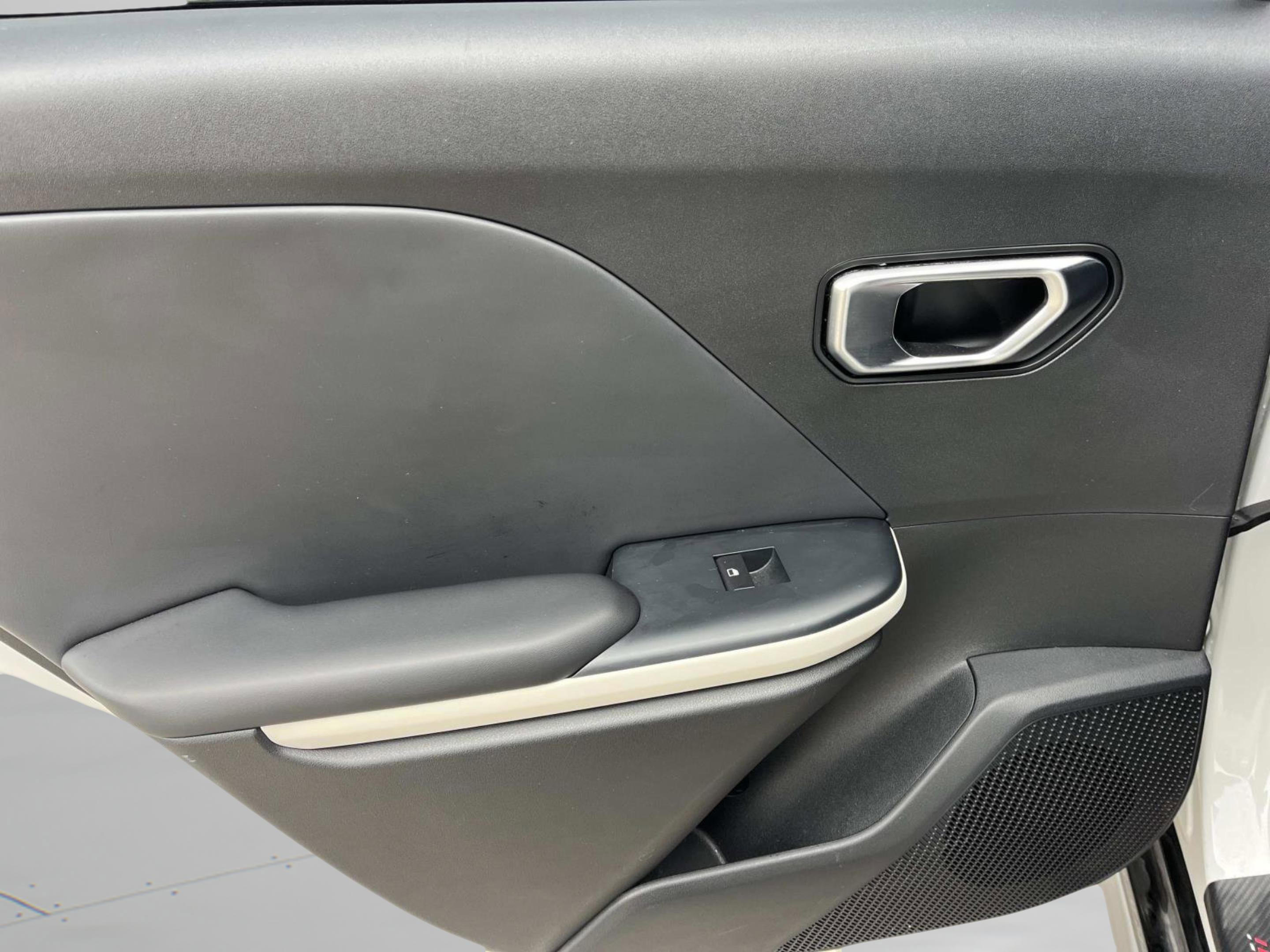 Used 2025 Kia K4 GT-Line image 18