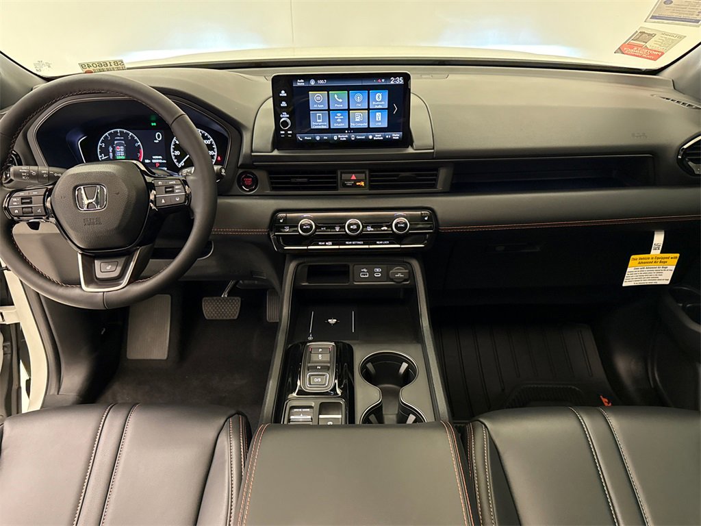 New 2025 Honda Pilot TrailSport image 16