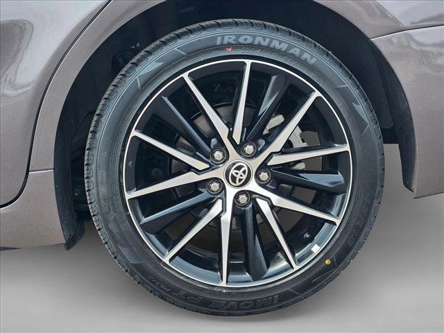Used 2024 Toyota Camry SE FWD image 28