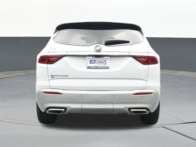 Used 2024 Buick Enclave Premium image 11